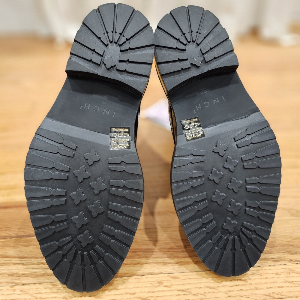 Inch2 Boots - Picture 13 of 16